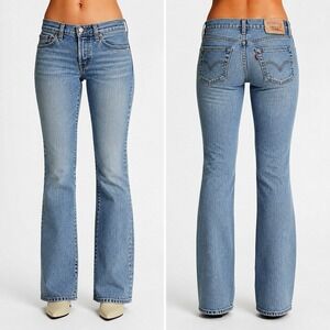 Levi's 550 Women's 4M Jeans Relaxed Leg Light Wash Stretch Blue Denim 31" Inseam